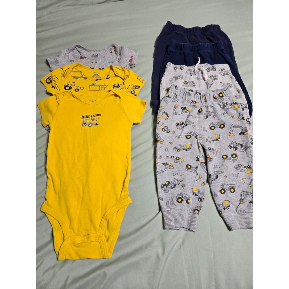 Carter's 12 months boys 7 piece bundle - Picture 1 of 7